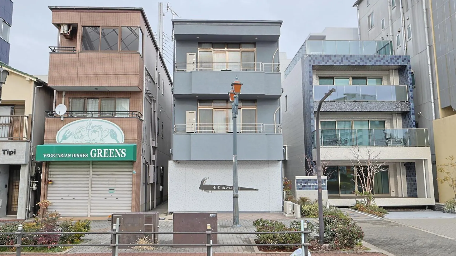 Ryugu -竜宮- Apartment Osaka